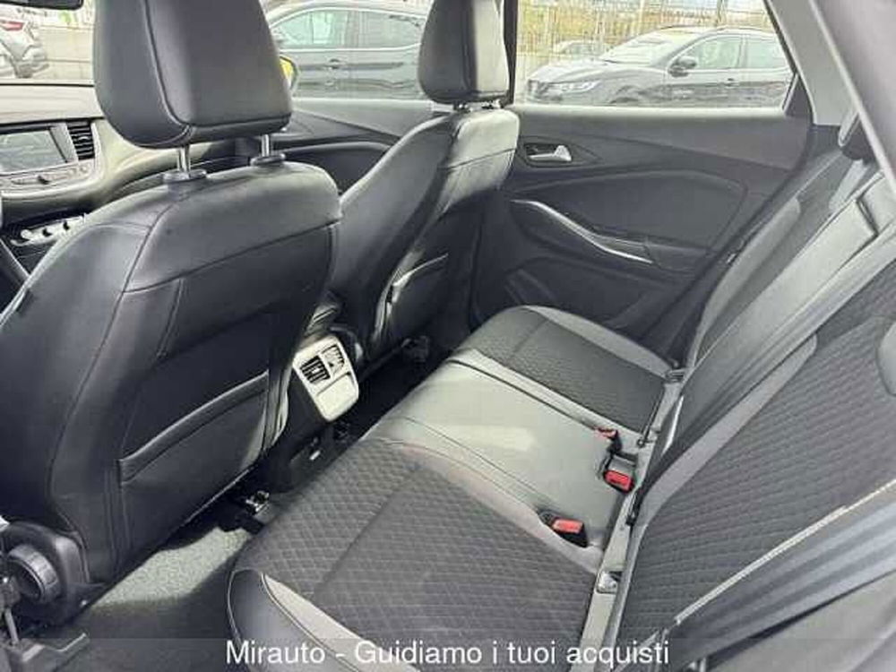 Opel Grandland X usata a Roma (11)