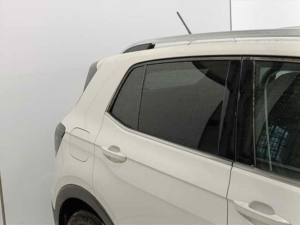 Volkswagen T-Cross usata a Lecco (14)