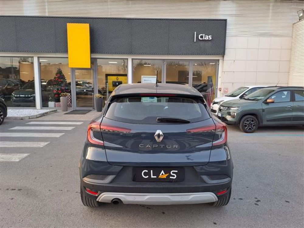 Renault Captur usata a Livorno (7)