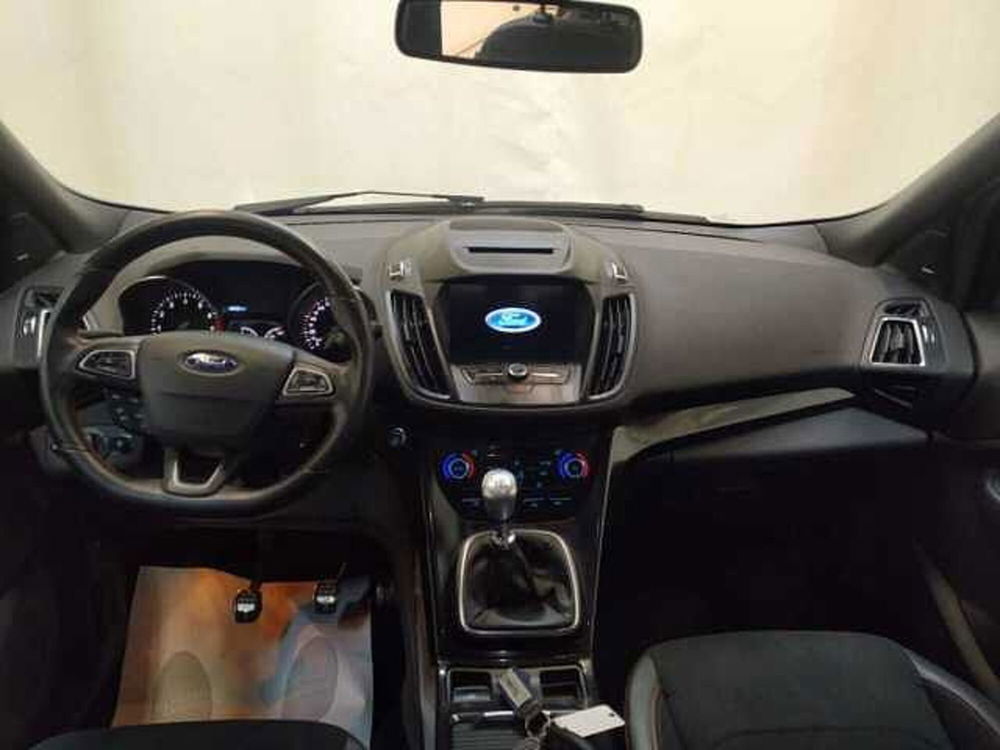 Ford Kuga usata a Cuneo (17)