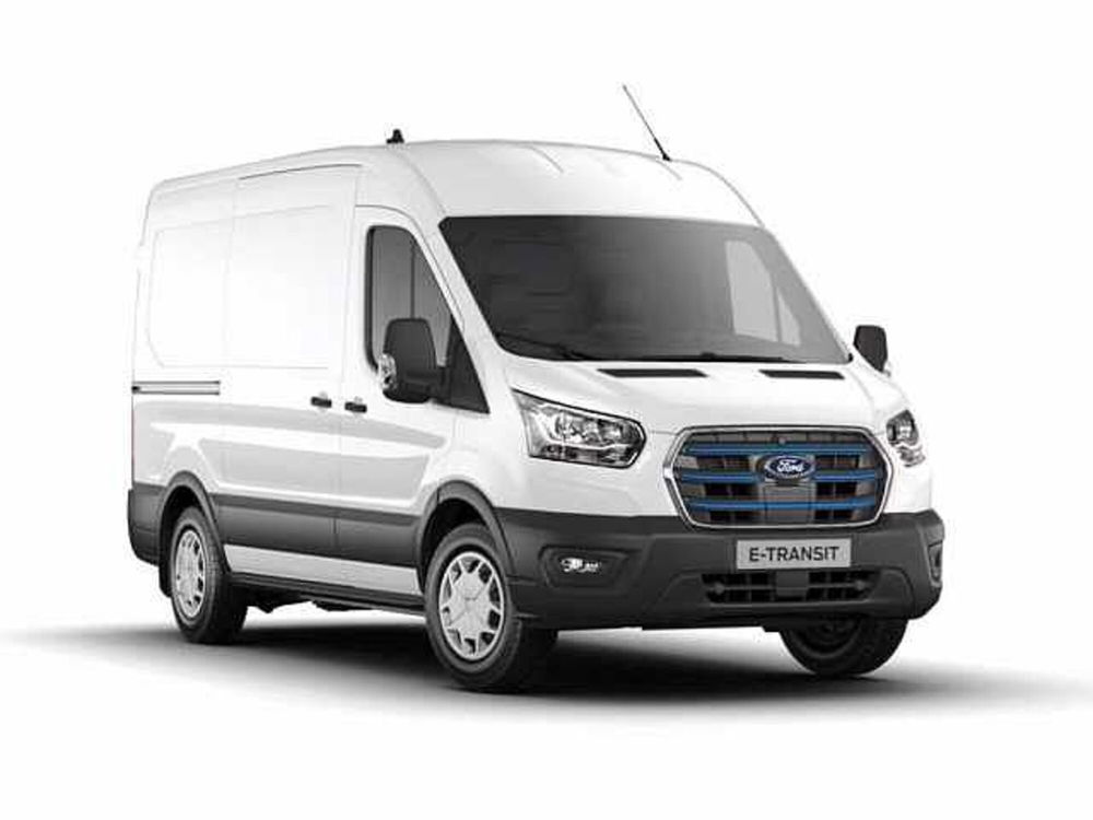 Ford E-Transit Furgone nuova a Milano