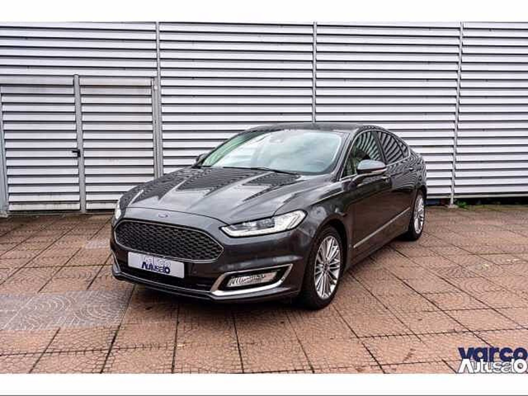 Ford Mondeo Full Hybrid 2.0 187 CV eCVT 4 porte Vignale  del 2018 usata a Milano