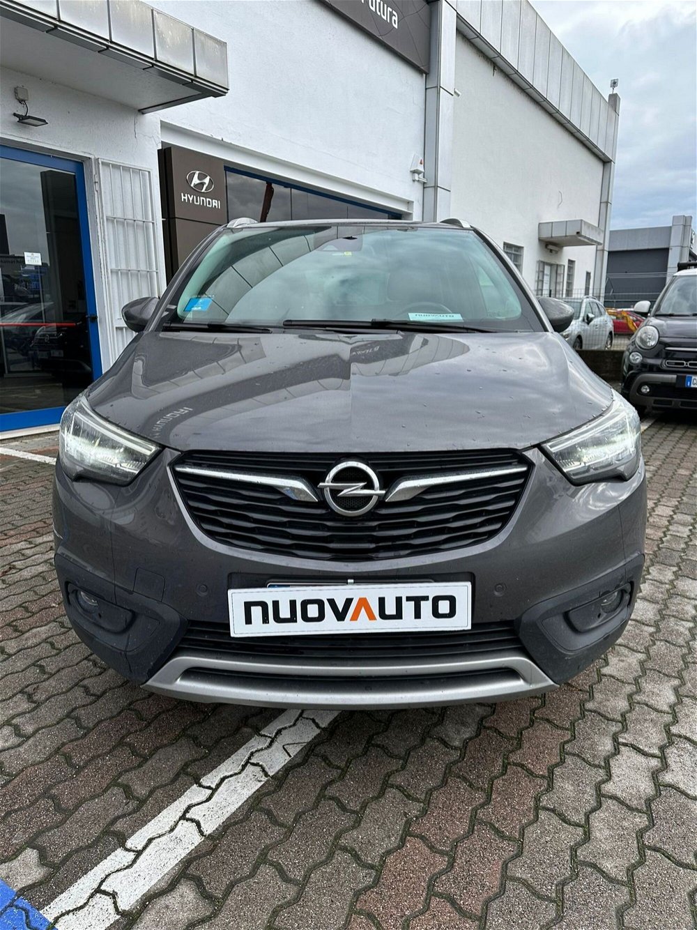 Opel Crossland X 1.2 Turbo 12V 130 CV Start&Stop aut. 2020 del 2020 usata a Madignano (4)