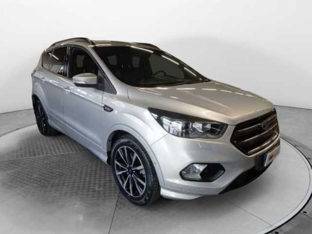 Ford Kuga usata a Pistoia (12)