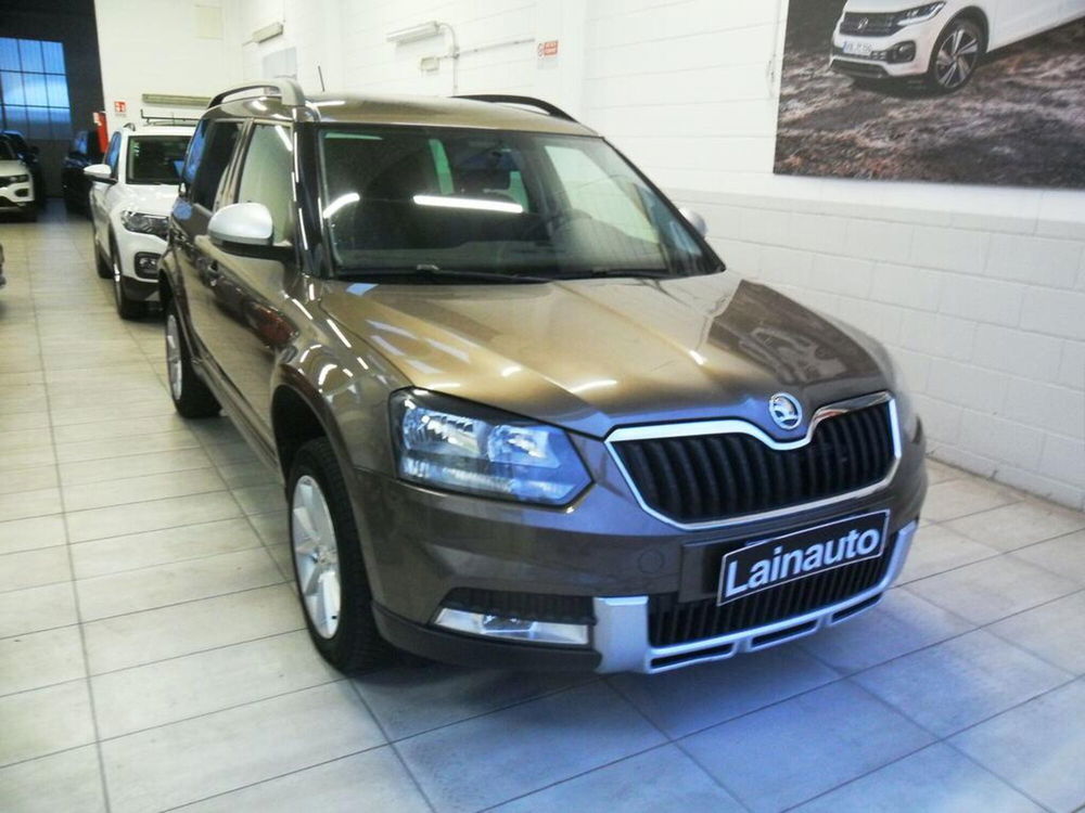 Skoda Yeti 1.6 TDI CR 105CV Active DSG GreenTec del 2015 usata a Lainate (3)