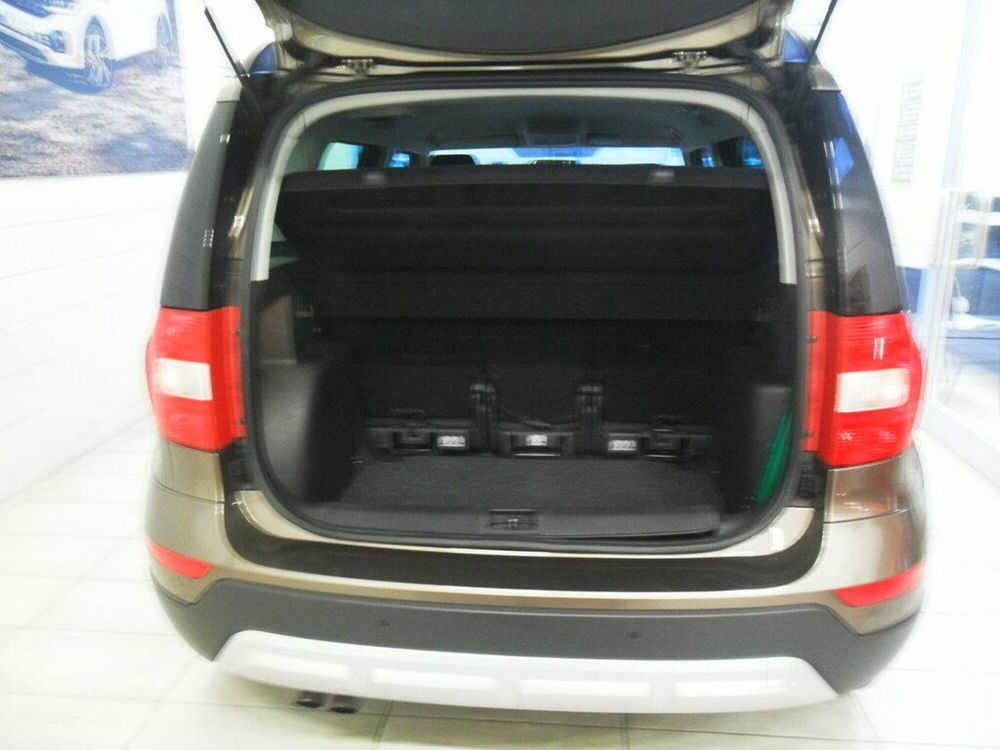 Skoda Yeti usata a Milano (6)