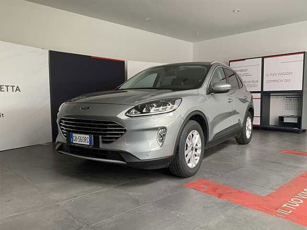 Ford Kuga 1.5 EcoBlue 120 CV 2WD Titanium  del 2020 usata a Rende (3)