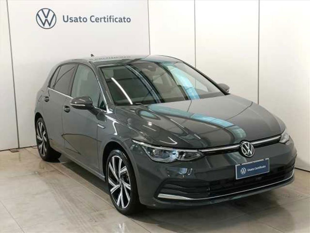 Volkswagen Golf 1.5 TSI EVO ACT Style del 2023 usata a Brivio