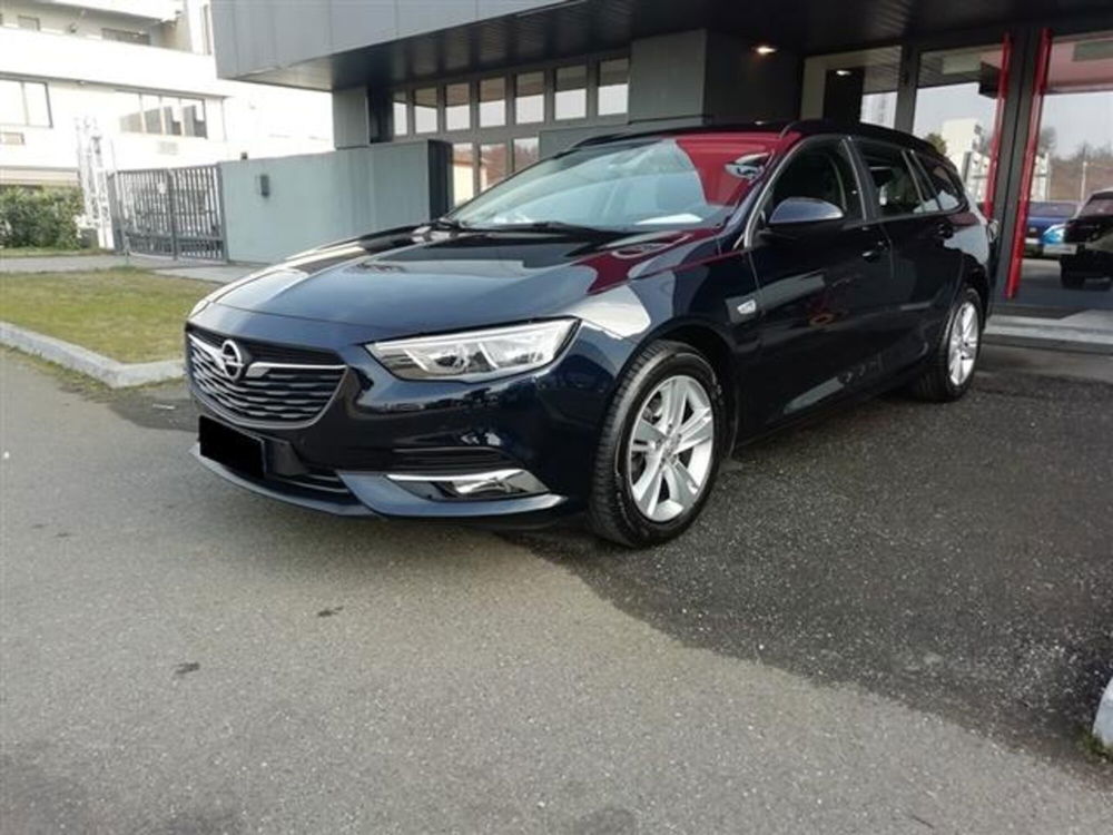 Opel Insignia Station Wagon 1.6 CDTI 136 S&S Sports Business  del 2021 usata a Asti