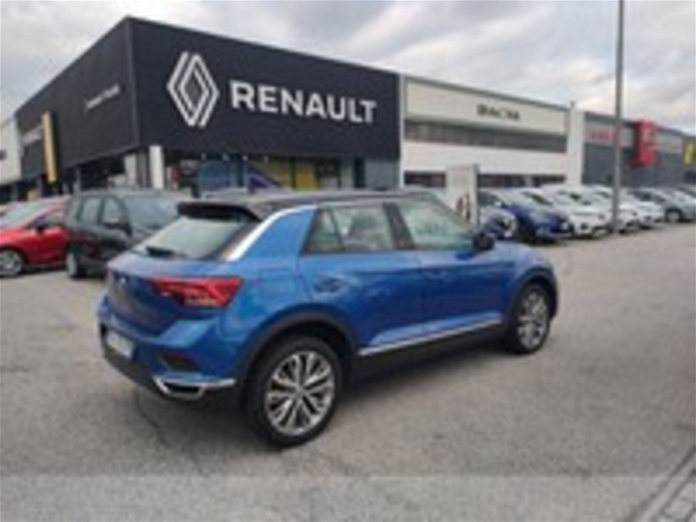 Volkswagen T-Roc 1.5 TSI ACT Advanced BlueMotion Technology  del 2019 usata a Pordenone (4)