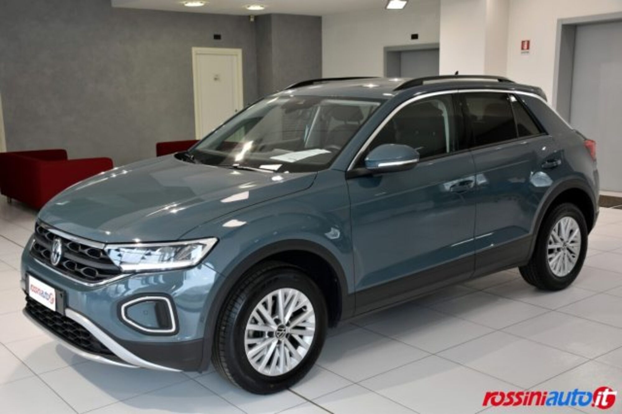 Volkswagen T-Roc 1.0 TSI Life del 2022 usata a Quinzano d&#039;Oglio