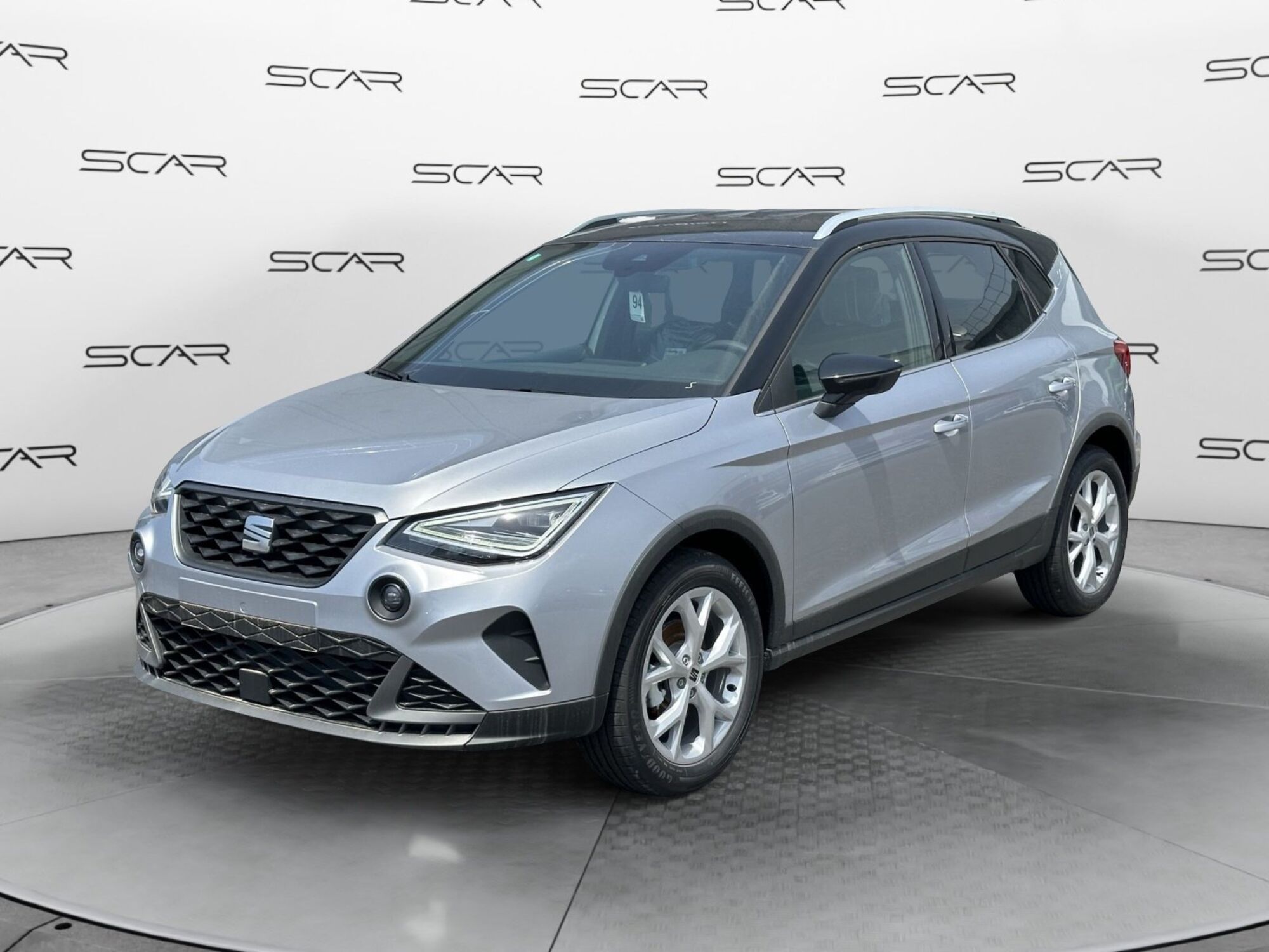 SEAT Arona 1.0 EcoTSI FR  nuova a Livorno