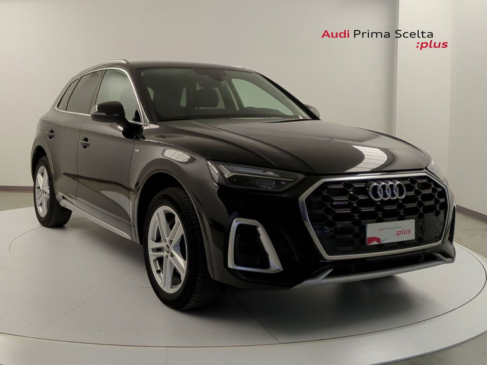 Audi Q5 40 TDI 204 CV quattro S tronic S line del 2023 usata a Pratola Serra