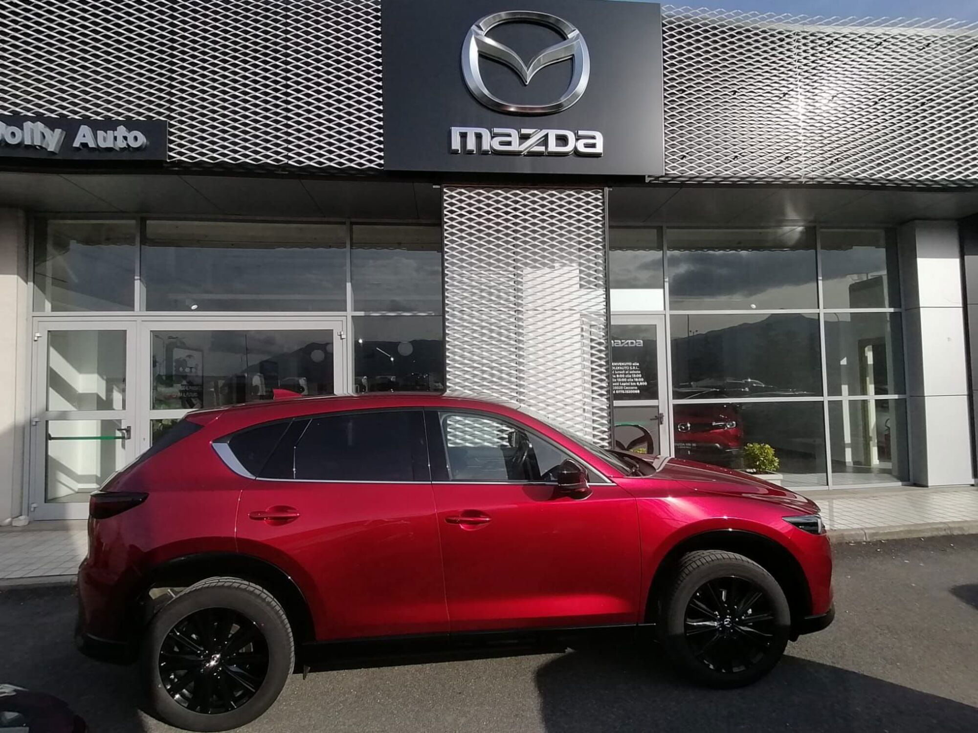 Mazda CX-5 2.0L Skyactiv-G 165 CV 2WD Homura  del 2023 usata a Ceccano