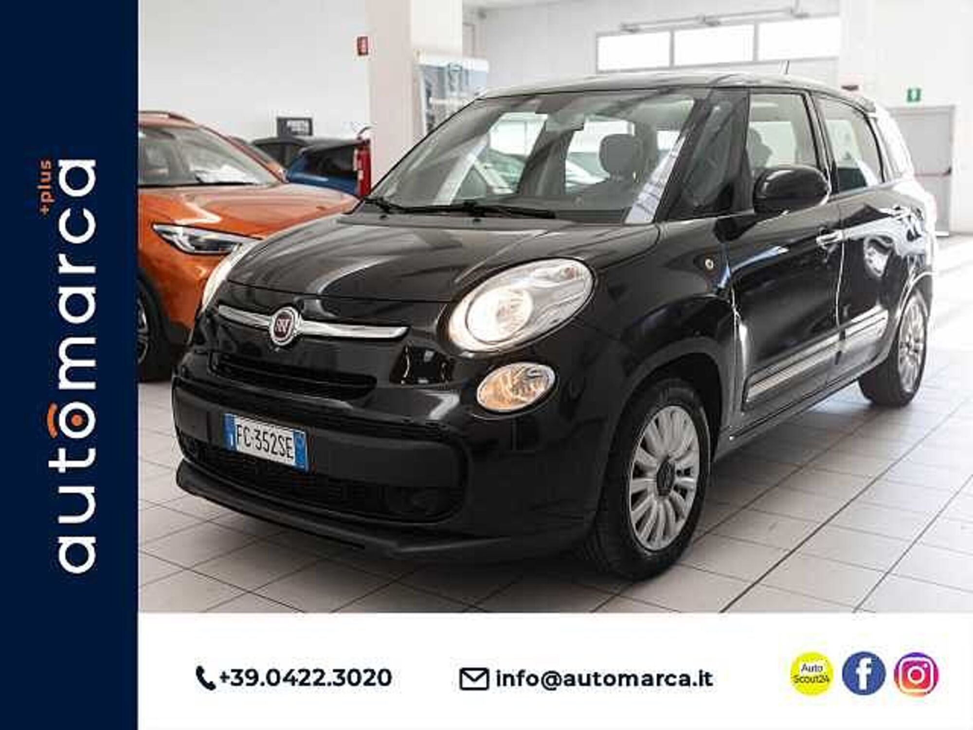 Fiat 500L Living 1.6 Multijet 120 CV Lounge  del 2016 usata a Silea