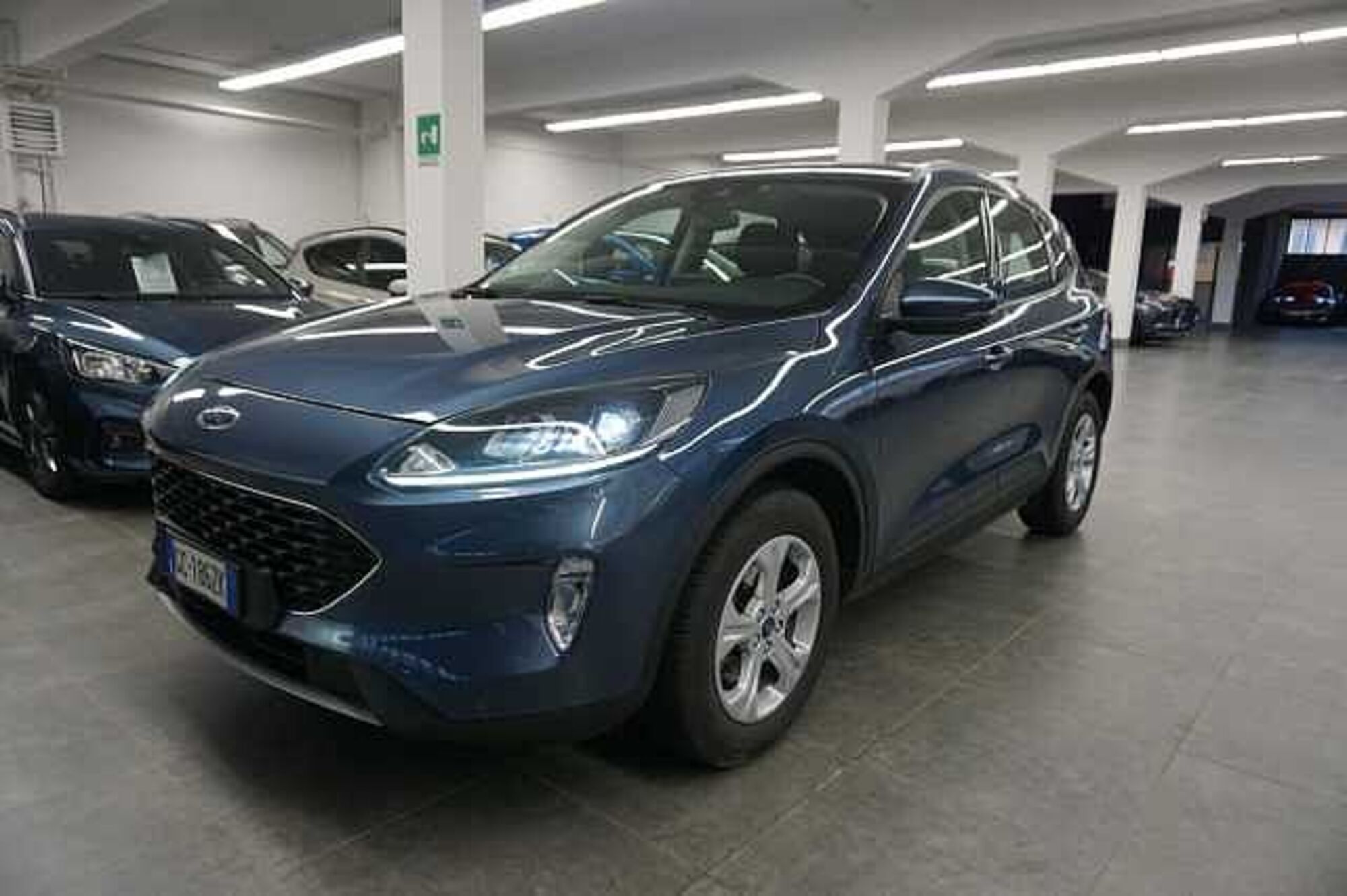 Ford Kuga 1.5 EcoBlue 120 CV 2WD Titanium  del 2021 usata a Bologna