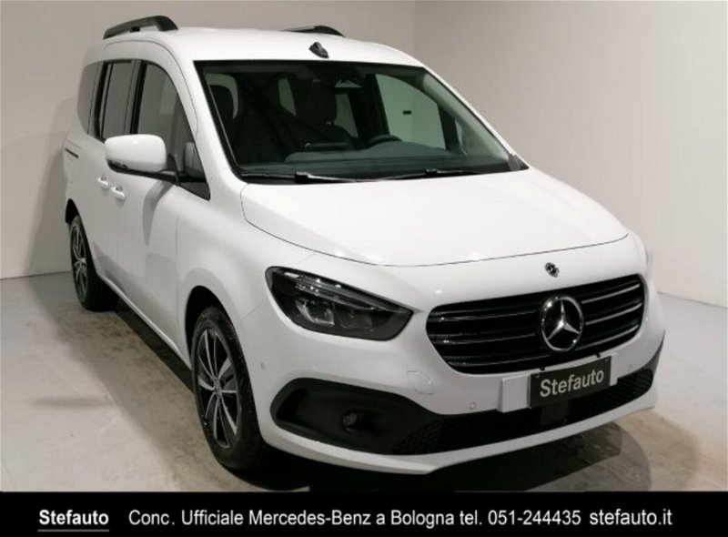 Mercedes-Benz Classe B 180 d Automatic Premium  nuova a Castel Maggiore