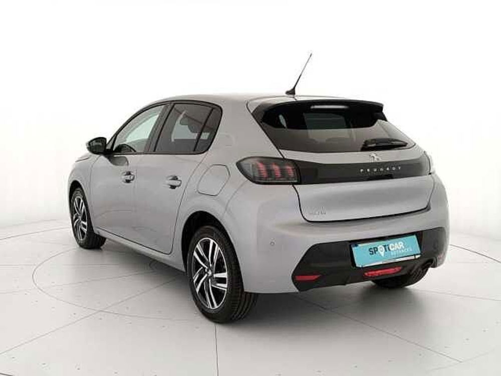 Peugeot 208 PureTech 100 Stop&Start 5 porte Allure  nuova a Teverola (4)