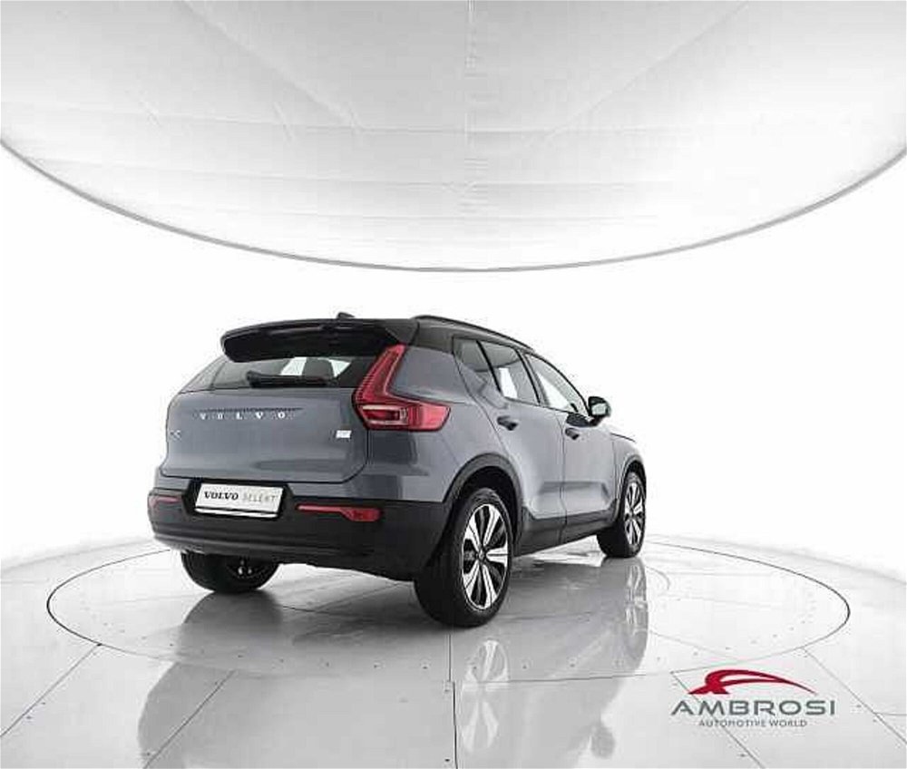 Volvo XC40 Recharge Pure Electric Single Motor FWD Core N1 del 2023 usata a Corciano (3)