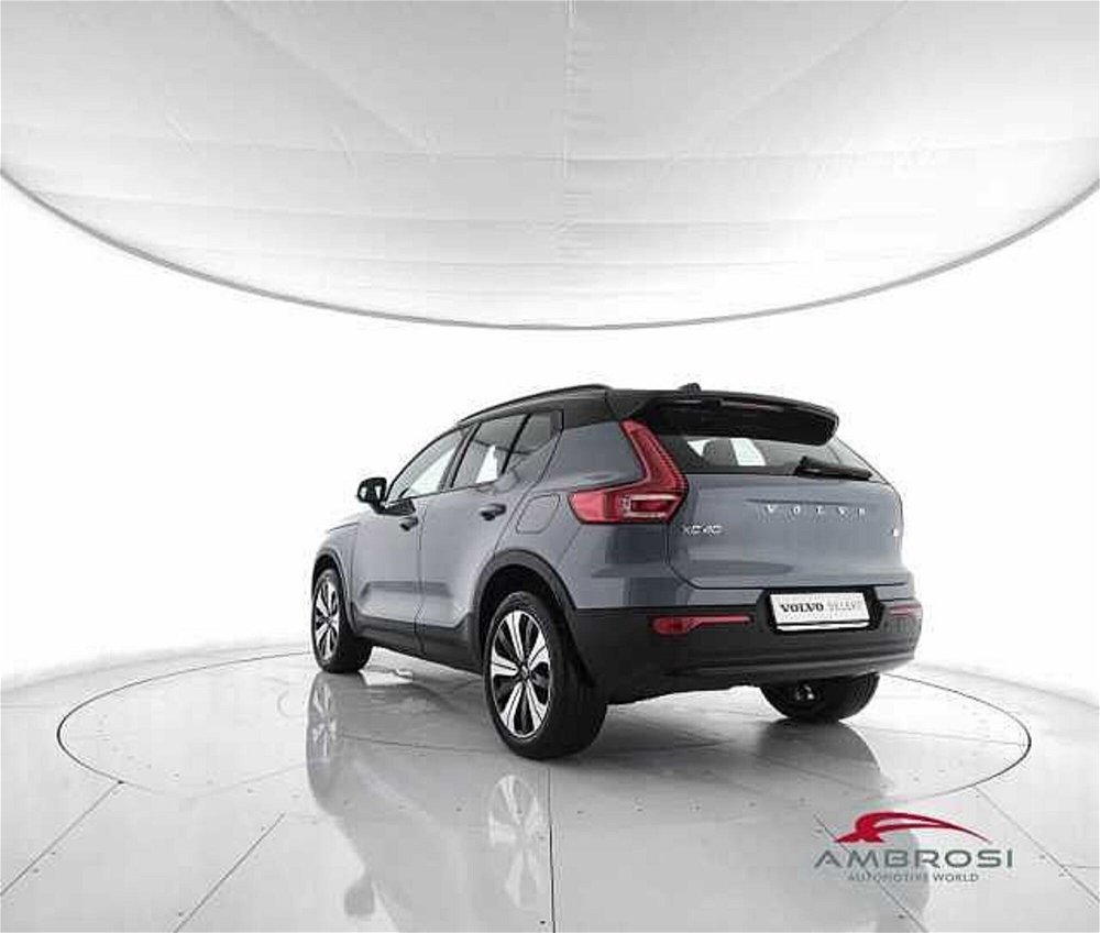 Volvo XC40 Recharge Pure Electric Single Motor FWD Core N1 del 2023 usata a Corciano (4)