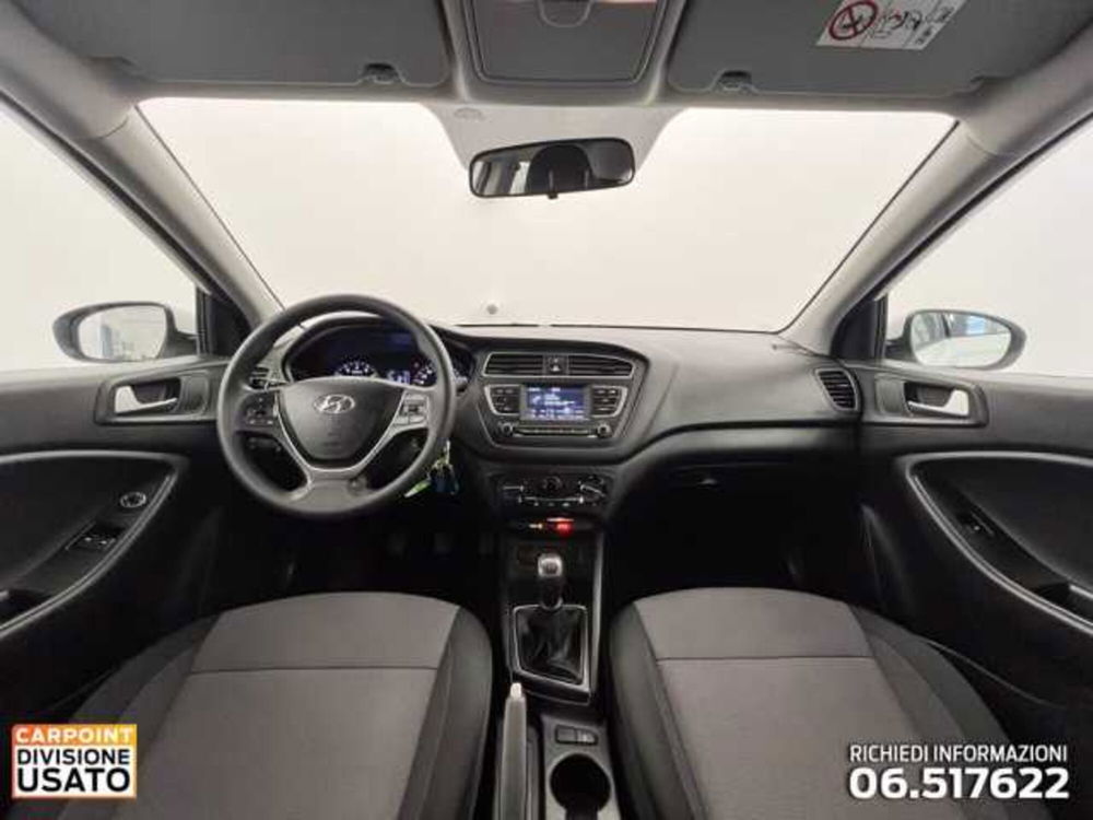 Hyundai i20 usata a Roma (9)