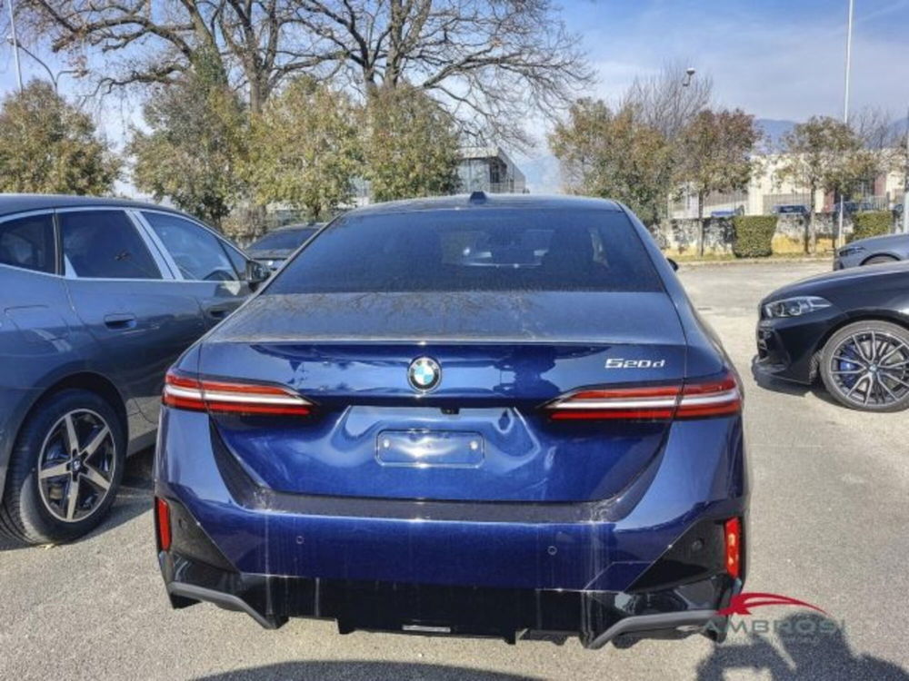 BMW Serie 5 nuova a Perugia (6)