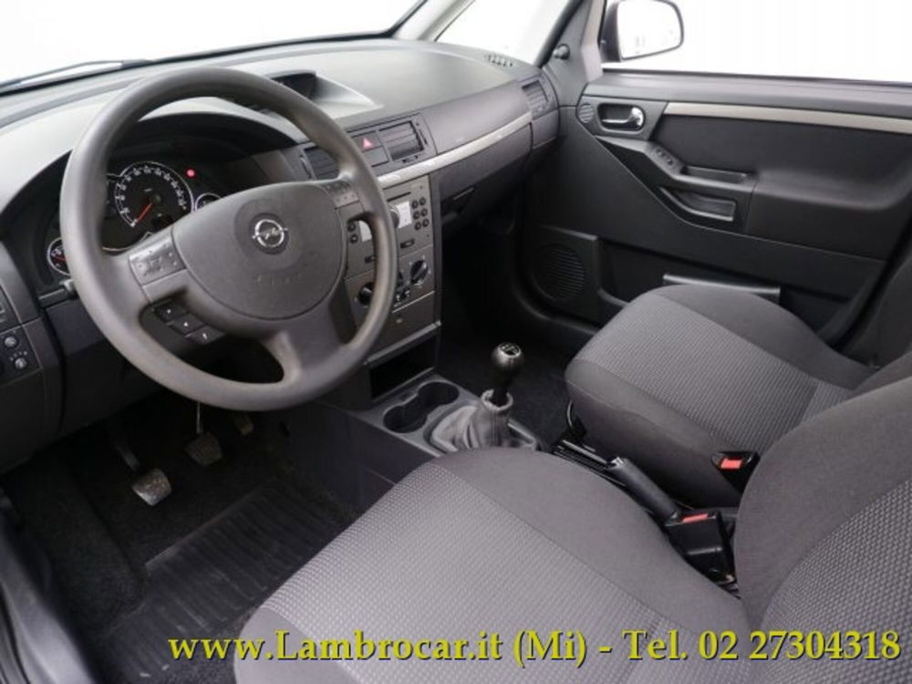 Opel Meriva usata a Milano (3)