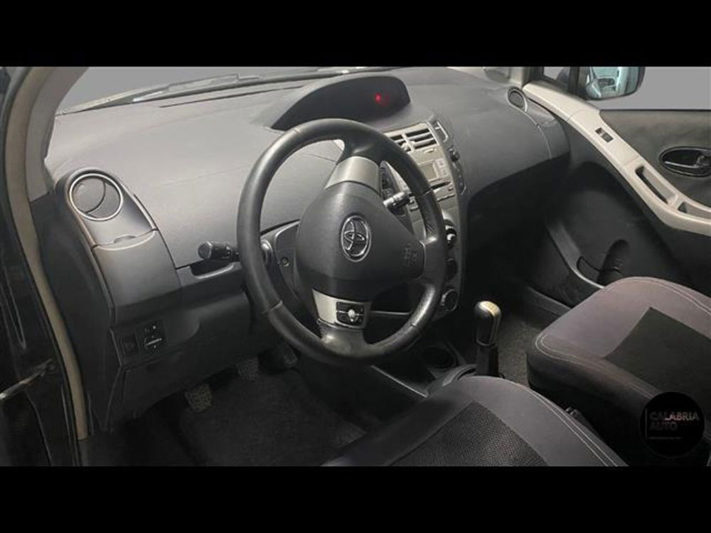 Toyota Yaris usata a Reggio Calabria (11)