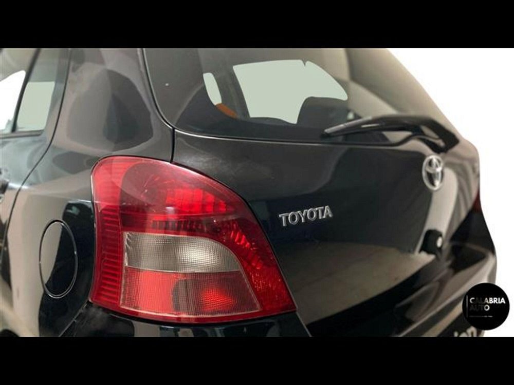 Toyota Yaris 1.0 5 porte Now  del 2008 usata a Gioia Tauro (5)