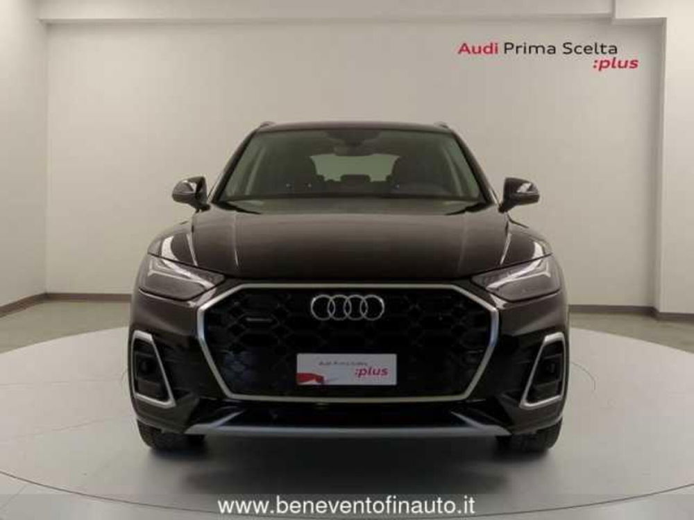 Audi Q5 40 TDI 204 CV quattro S tronic S line del 2023 usata a Pratola Serra (2)