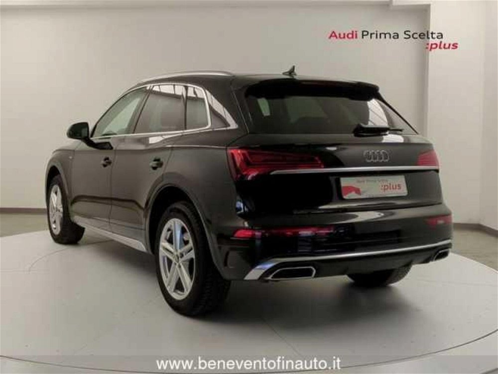 Audi Q5 40 2.0 tdi mhev 12V S line quattro s-tronic del 2023 usata a Pratola Serra (5)