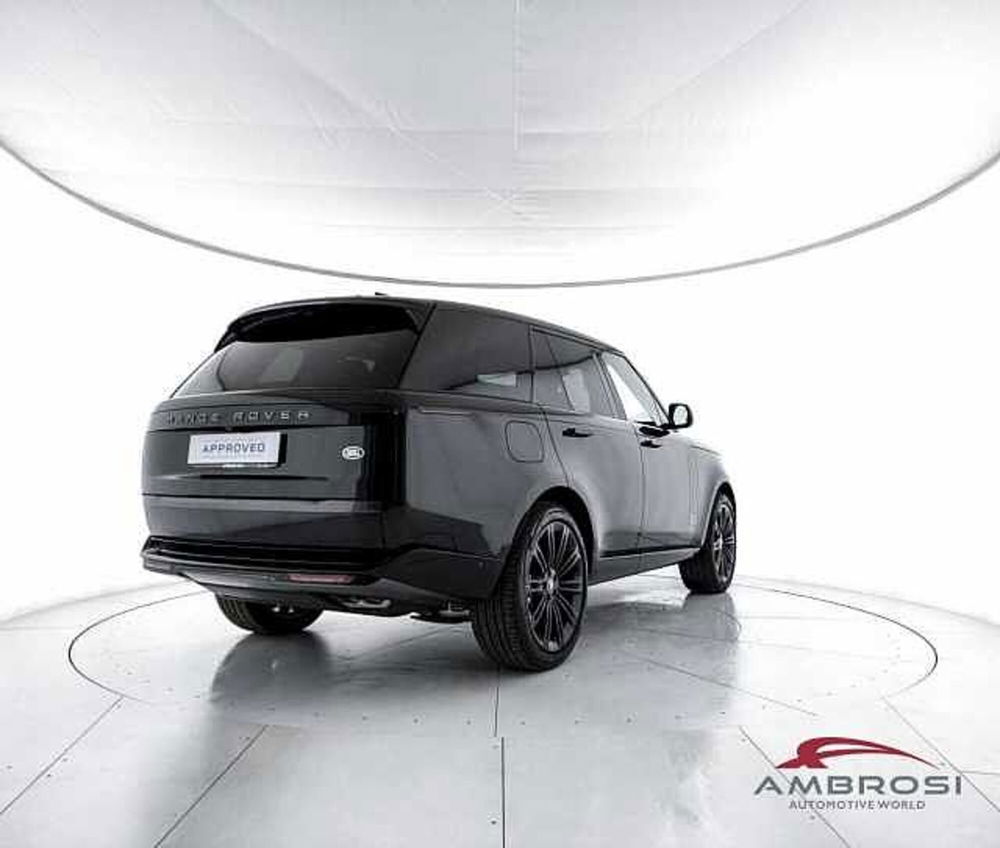 Land Rover Range Rover nuova a Viterbo (2)