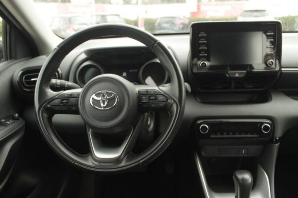 Toyota Yaris Cross usata a Roma (10)