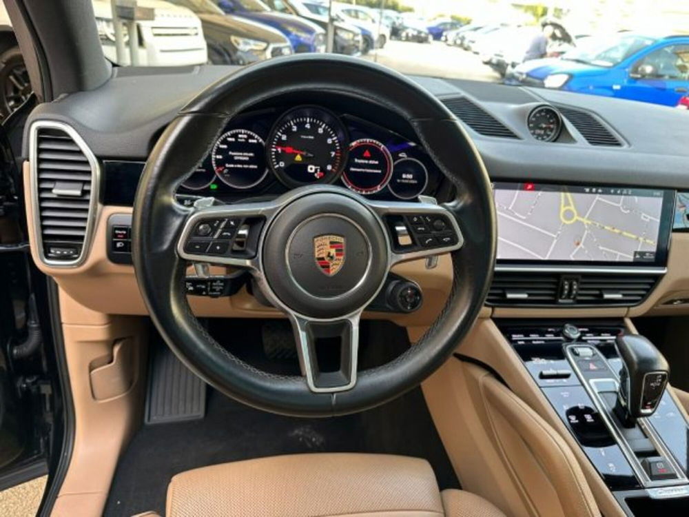 Porsche Cayenne usata a Trapani (11)