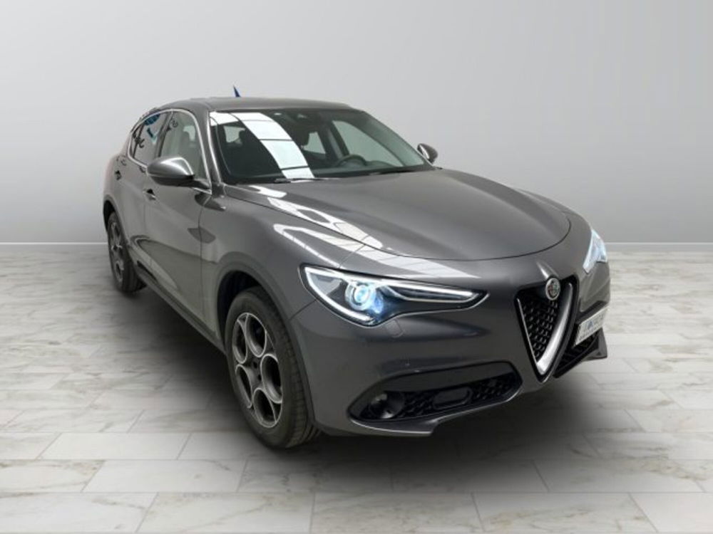 Alfa Romeo Stelvio usata a Biella