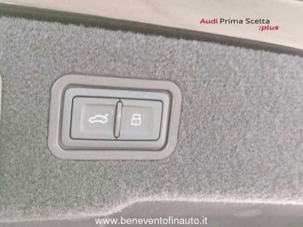 Audi A8 usata a Avellino (9)