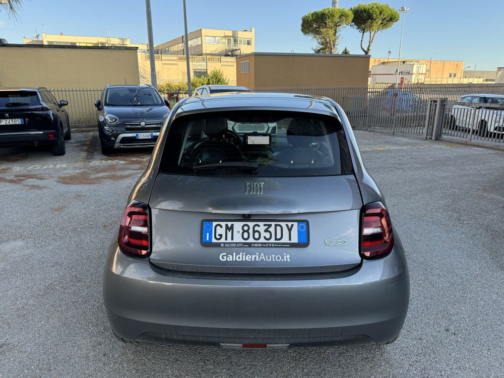 Fiat 500e usata a Salerno (4)