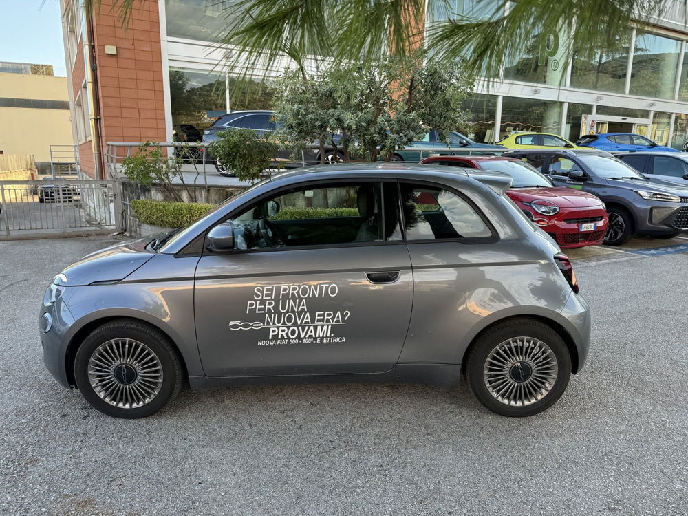 Fiat 500e usata a Salerno (9)