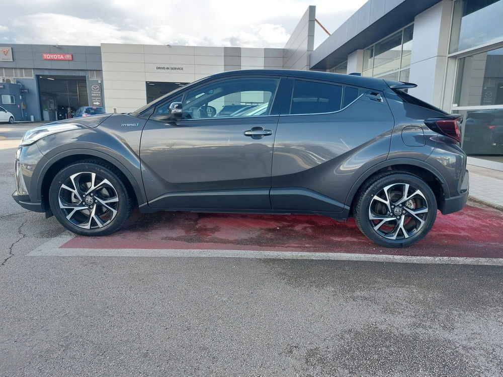 Toyota Toyota C-HR usata a Frosinone (7)