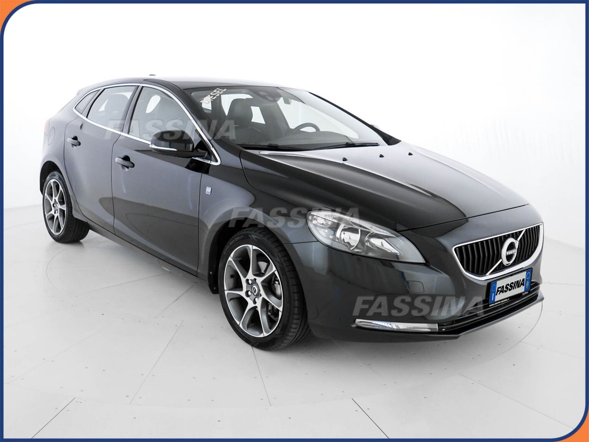 Volvo V40 D2 Inscription N1  del 2016 usata a Milano