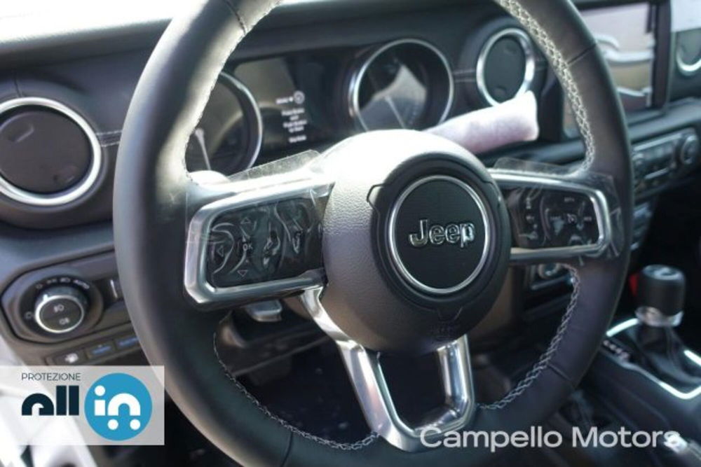 Jeep Wrangler Unlimited usata a Venezia (10)