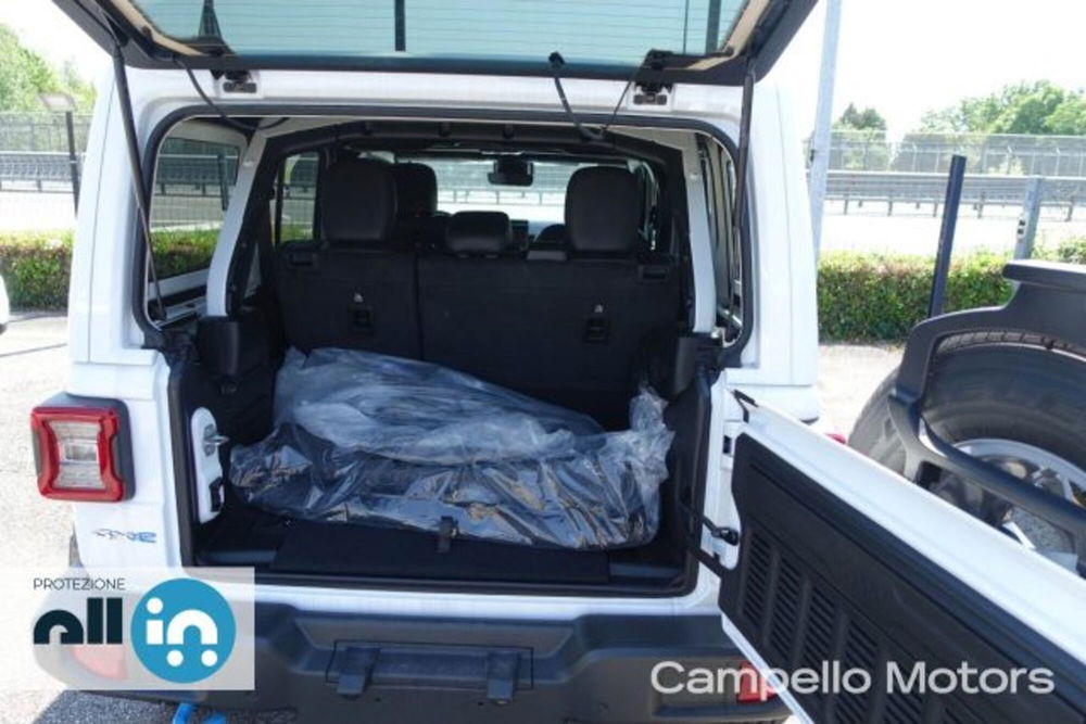 Jeep Wrangler Unlimited usata a Venezia (19)