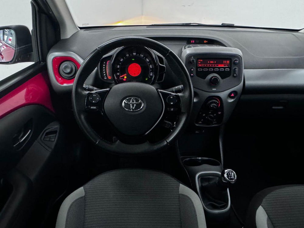 Toyota Aygo usata a Como (7)