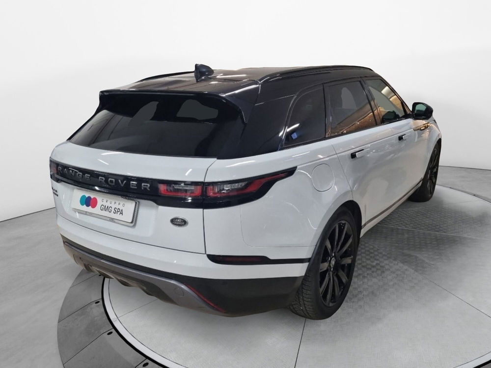 Land Rover Range Rover Velar 2.0D I4 240 CV R-Dynamic HSE  del 2019 usata a Prato (5)