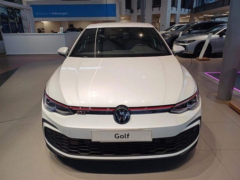 Volkswagen Golf 2.0 TSI GTI DSG nuova a Alba (2)