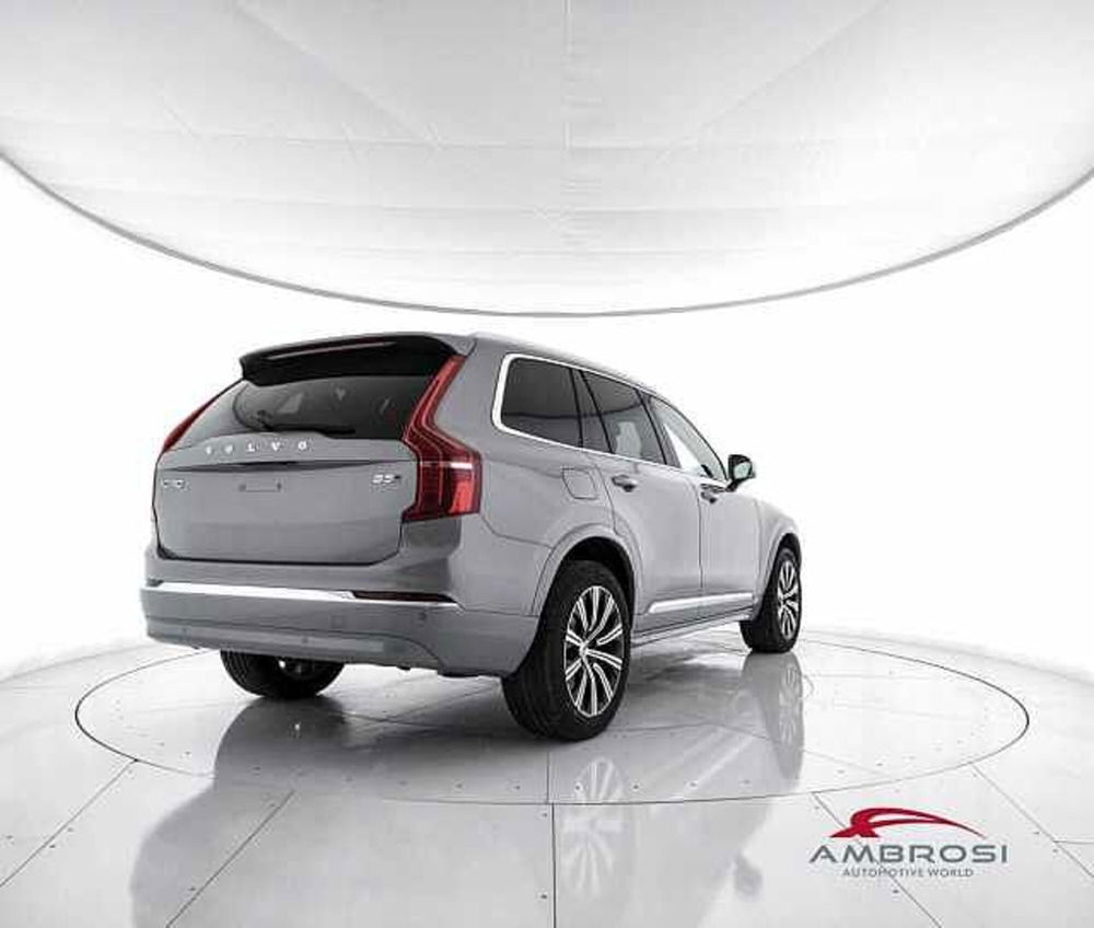 Volvo XC90 B5 (d) AWD automatico 7 posti Plus Bright nuova a Viterbo (3)