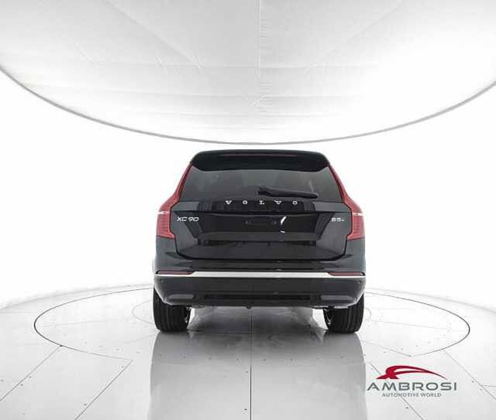 Volvo XC90 nuova a Viterbo (6)