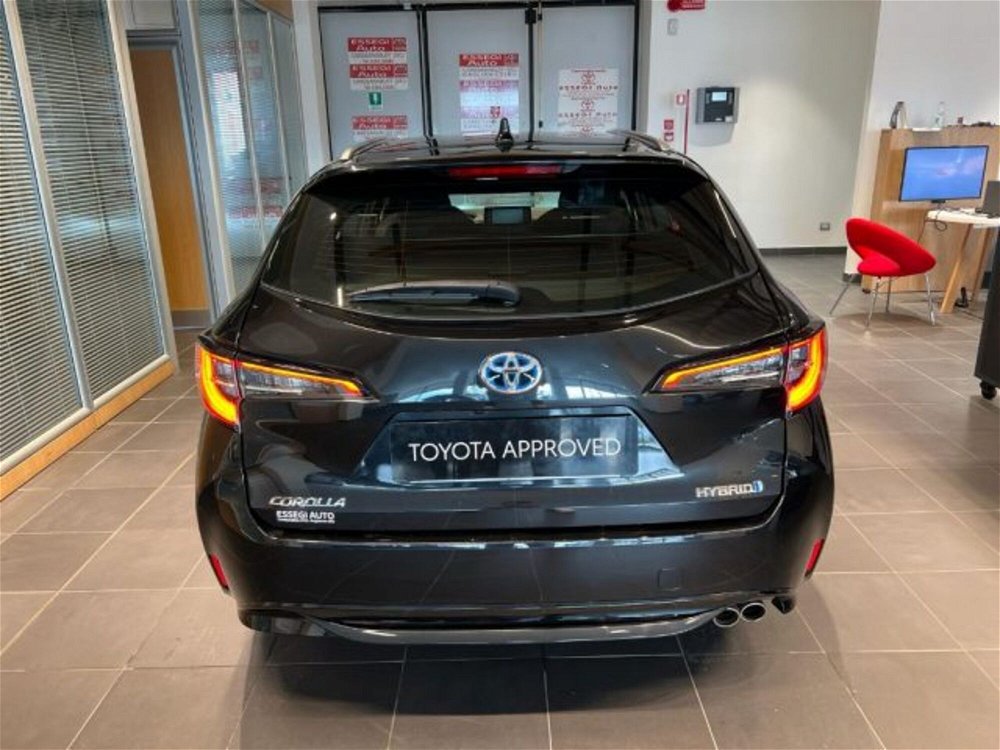 Toyota Corolla Touring Sports 2.0 Hybrid Lounge  del 2019 usata a Albano Vercellese (4)