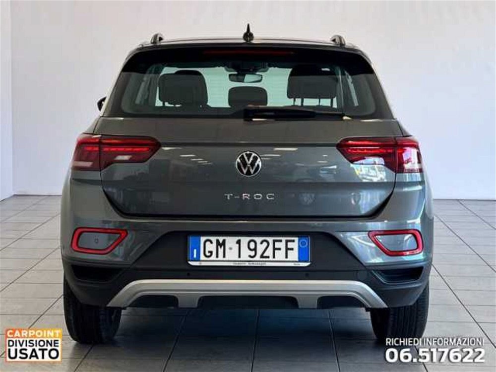 Volkswagen T-Roc 2.0 tdi Life 150cv dsg del 2022 usata a Roma (4)