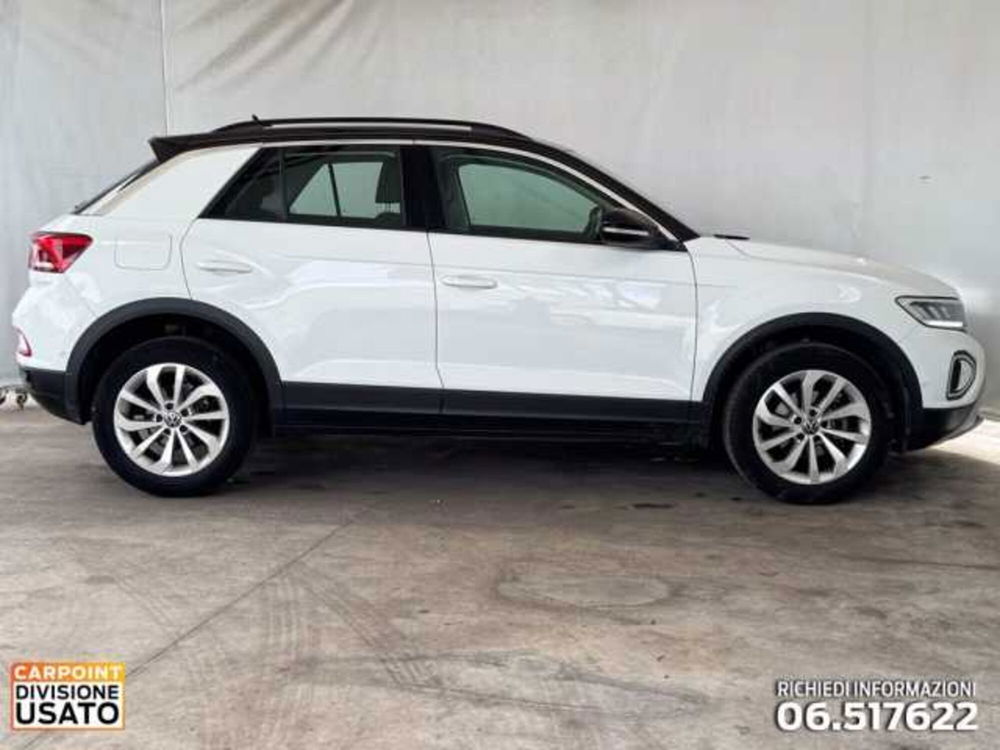 Volkswagen T-Roc 1.0 TSI Life del 2022 usata a Roma (5)